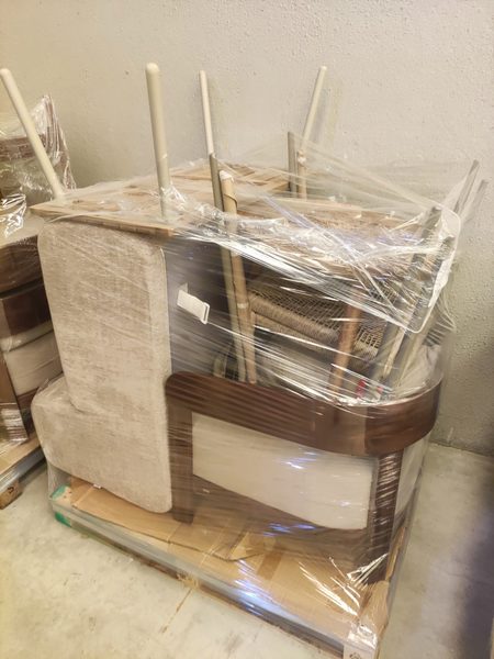 Liquidacion camiones muebles