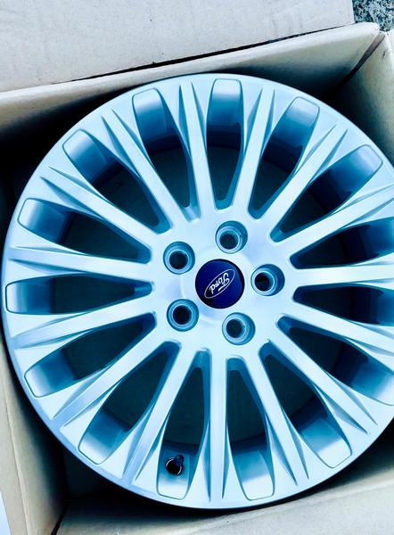 Llantas ford 17”