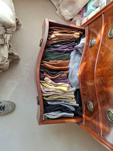 Lote de 30 pares de guantes de señora